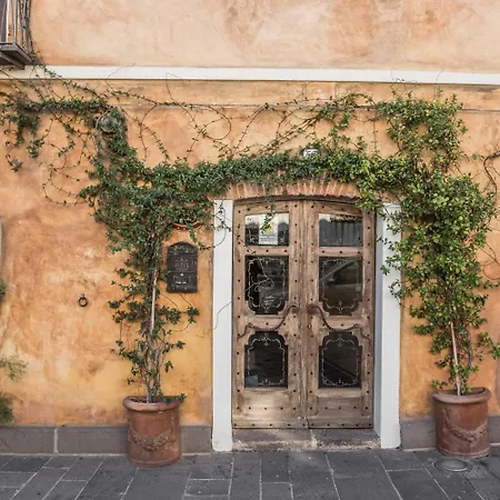 Anticos Palathos 3* Orosei