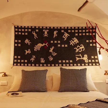 Anticos Palathos Hotell 3*