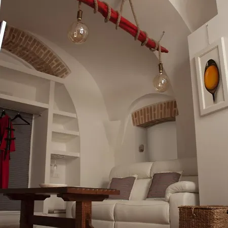 Anticos Palathos Hotell 3*