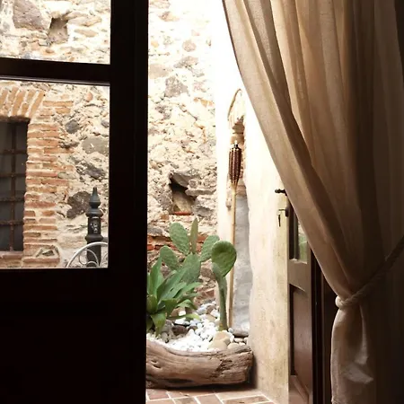 Anticos Palathos 3* Orosei