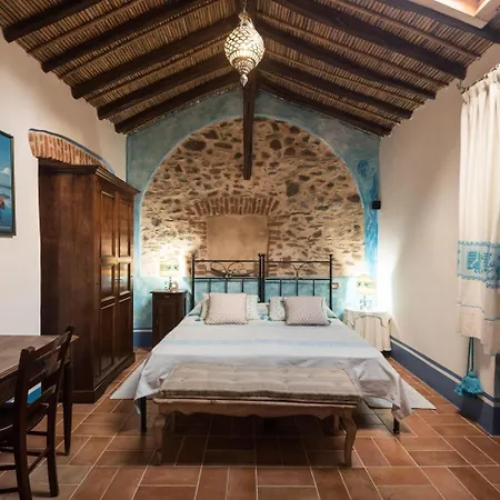 Anticos Palathos 3* Orosei