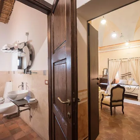 Anticos Palathos 3* Orosei