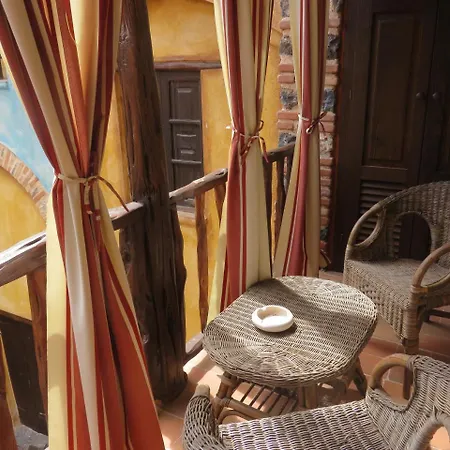 Hotell Anticos Palathos Orosei