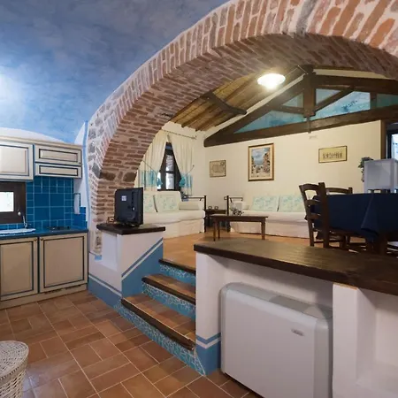Hotell Anticos Palathos 3*