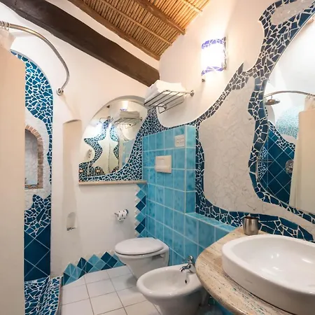 Anticos Palathos Hotell