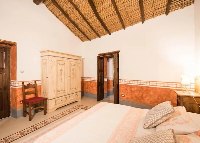 Anticos Palathos 3* Orosei